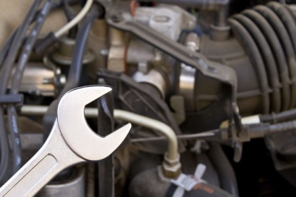 El coste de la reparación de un coche en España varía hasta un 100% según la provincia